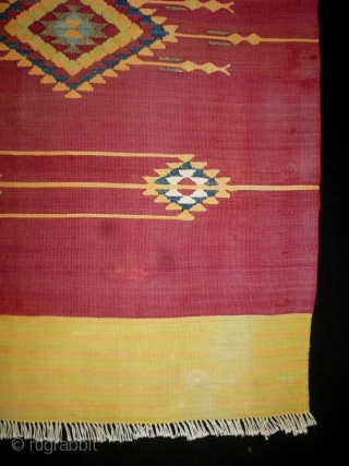 Syrian flatweave
Size: 49x75cm (1.6x2.5ft)
some synthetic colors                           