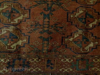1850 Turkmen Cuval Fragment
Size: 104x75cm (3.5x2.5ft)
Natural colors                          
