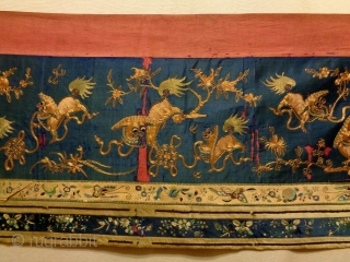 19th Century Early Chinese Textile
Size: 187x50cm                           