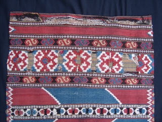 1880 Monastir Kilim
Size: 63x113cm (2.1x3.8ft)
Natural colors                           