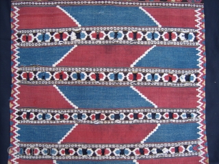 1880 Monastir Kilim
Size: 63x113cm (2.1x3.8ft)
Natural colors                           