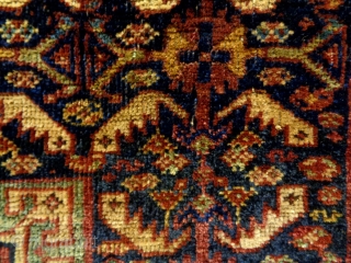 19th Century Fine Kamseh Bagface
Size: 71x78cm
Natural colors                          