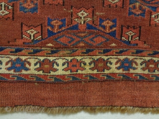 1850/70 Turkmen Torba
Size: 72x36cm (2.4x1.2ft)
Natural colors                           