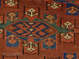 1850/70 Turkmen Torba
Size: 72x36cm (2.4x1.2ft)
Natural colors                           