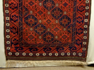 Baluch
Size: 103x178cm
Natural colors, it is used to be hung up, made in period 1910                   