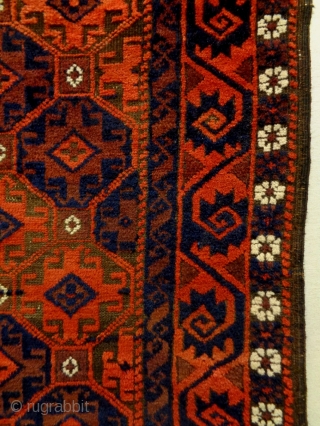 Baluch
Size: 103x178cm
Natural colors, it is used to be hung up, made in period 1910                   