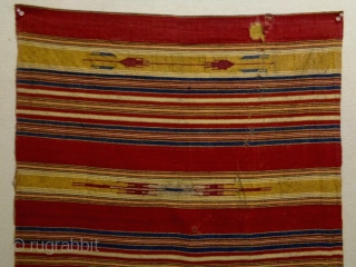 19th Century Fine Syrian Textile Fragment
Size: 63x126cm
Natural colors, gold thread                       