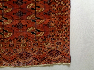 1880 Fine Tekke Dowry
Size: 115x105cm
Natural colors                           