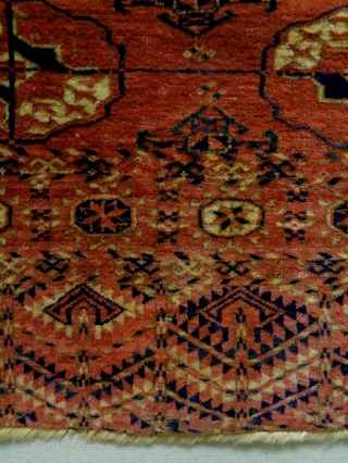 1880 Fine Tekke Dowry
Size: 115x105cm
Natural colors                           