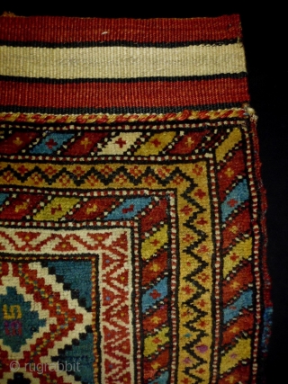 Luri Bagface
Size: 50x56cm (1.7x1.9ft)
Natural colors, wool on wool, made in circa 1920                     
