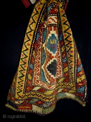 Luri Bagface
Size: 50x56cm (1.7x1.9ft)
Natural colors, wool on wool, made in circa 1920                     