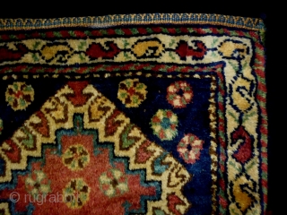 Qasqhay Bag Complete
Size: 51x52cm (1.7x1.7ft)
Natural colors, circa 80-90 years old                       
