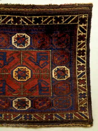 Baluch Bagfaces
Size: 72x68cm and 73x68cm
Natural colors, made in circa 1910                       