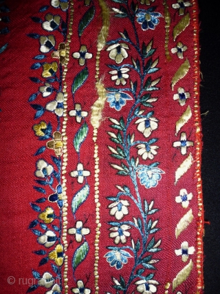 19th Century Persian Textile
Size: 59x51cm (2.0x2.7ft)
Silk                           