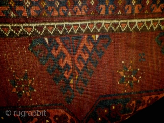 Ersari
Size: 112x142cm (3.7x4.7ft)
Natural colors, made in circa 1910/20                         