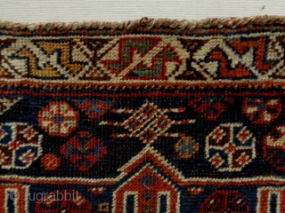 19th century Kamseh/Qasqhay Bagface
Size: 66x60cm (2.2x2.0ft)
Natural colors                          