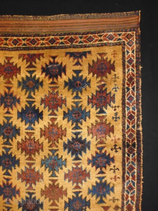 1880 Belouch
Size: 93x163cm (3.1x5.4ft)
Natural colors, camels hair, supple and floppy                       