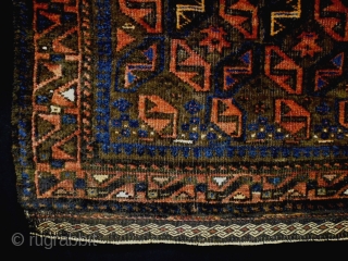 Belouch Bagface
Size: 70x58cm (2.3x1.9ft)
Natural colors, circa 90-100 years old, there is silk                     