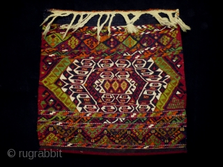 Malatya
Size: 65x65cm (2.2x2.2ft)
Natural colors, there is gold thread, made in circa 1910/20                     