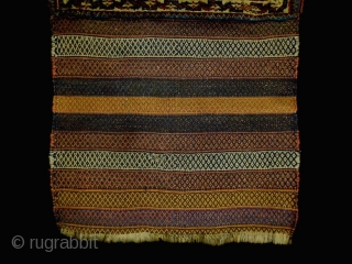 Qasqhay Bag
Size: 65x110cm (2.2x3.7ft)
Natural colors, made in circa 1910/20                        