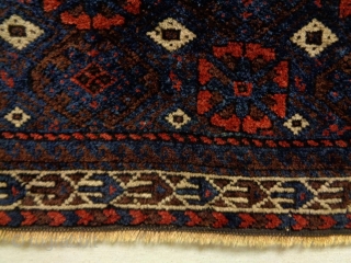 19th Century Very Fine Universal Baluch
Size: 88x69cm (2.9x2.3ft)
Natural colors                        