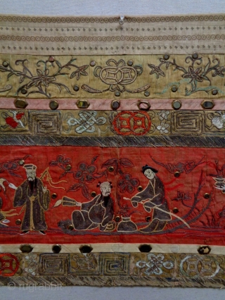 19th Century Chinese Textile
Size: 100x49cm (3.3x1.6ft)
Natural colors                          