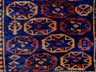 Very Fine Interesting Design Baluch Bag Complete
Size: 54x108cm
Made in period 1910/20                      