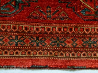 Kizilayak/Ersari Penjerelik
Size: 128x48cm
made in period 1910                           