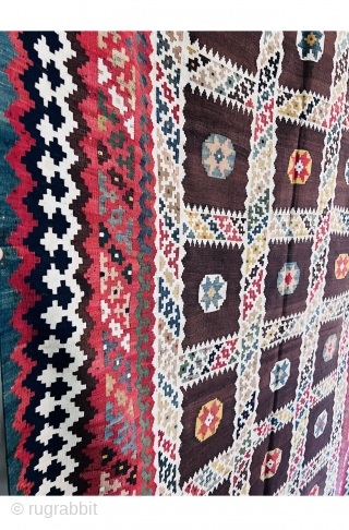 excellent quality and very fine Qashqai kilim circa 1880 in very good condition all good natural colors the white color all in cotton,size 290x155cm         