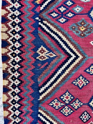  beautiful Luri Qashqai kilim circa 1880 in very good condition size260x160cm
                     