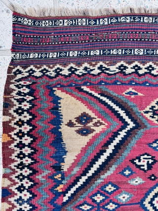  beautiful Luri Qashqai kilim circa 1880 in very good condition size260x160cm
                     