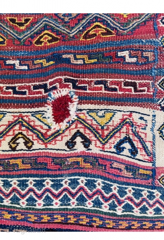 Rare Luri-Bakhtiyari "Tasheh", Southwest Persia  circa 1890,wool on wool,good condition with small restorations, all good natural colors size 130x100cm             
