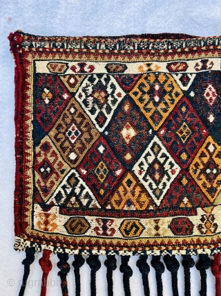 	very fine Qashqai soumac chanteh sumac circa 1880 ,all good naural colors and vey good condation size 31x(73cm with the fringes) the white color all in coton.      