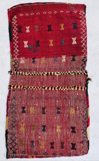 Qashqai flatwoven small Khorjin 1880 circa all good colors and very good condition size 55x30cm                  