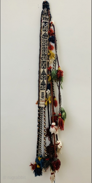 excellent quality and  Beautiful of the 1880 circa Qashqai horse neck-band  To decorate for special  Ceremony  in very good condition,size85x5cm         