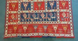 Baku Verneh. Early 20th century. All natural dyes. In excellent condition. Measures: 230 x 170 cm (ca. 90 x 67 inches).            