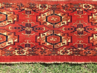 Antique Turkoman Tekke six gull torba. Very finely woven with all natural dyes and great design details.                