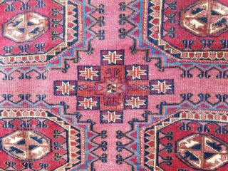 Very finely woven 19th century Turkmen Tekke chuval with wonderful Salor guls and charch-palak secondary guls. Measures: 86X126 cm (34X49 inches).            