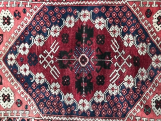 Anatolian Kiz Bergama village rug. Size is 94x143 cm.                        