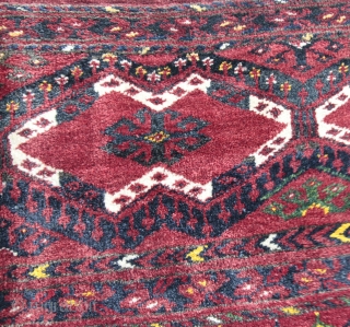Beautiful turkoman rug erly 20th C.                           