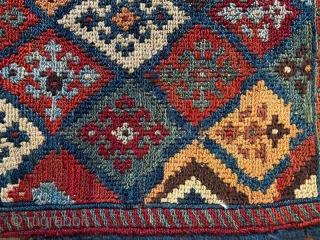 Sw persia bag ,probably from shahsavan groups that are living amoung them,Sumac technique,fresh came in after washing                