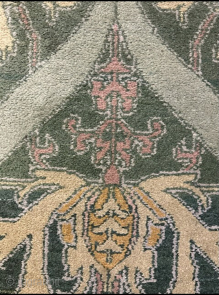 A pair of William Morris design carpets, 30 years old, 25'x10' each, good condition.
Contact h.manoyan@att.net                  