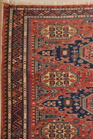 Caucasian Sumak circa 1870 size 215x265 cm                          