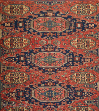 Caucasian Sumak circa 1870 size 215x265 cm                          