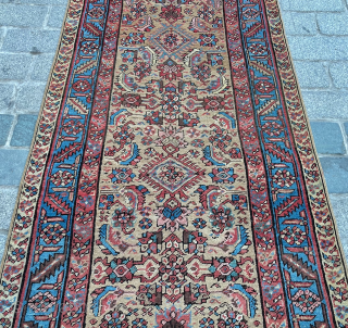 Persian Bakshaish Camel Field Runner circa 1870 size 103x430 cm                       