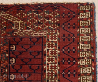 Mid 19th Century Tekke Engsi size 121x141 cm                         