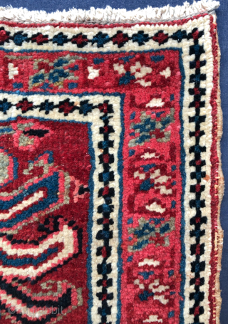 Persian Heriz Bag Face circa 1910 size 41x48 cm                        