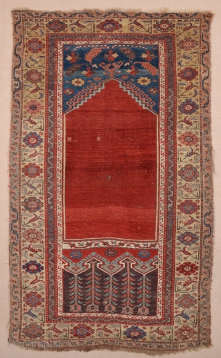 Late 18th Century Central Anatolian Ladik Prayer Rug size 112x180 cm                      