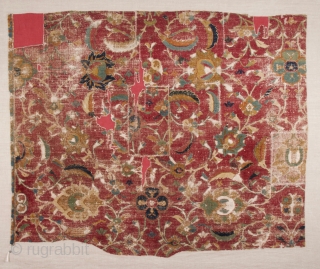 17th Century Isfahan Fragment size 119x145 cm                          