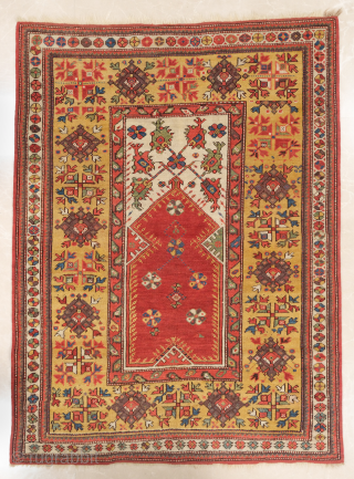 West Anatolian Melas Prayer Rug circa 1860 size 106x142 cm                       